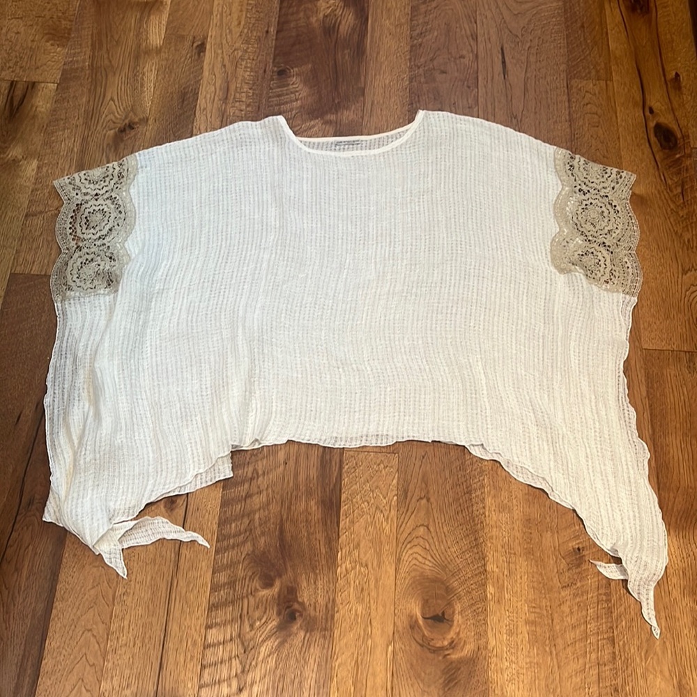 Mastro Moda Woman’s White Linen Top Size